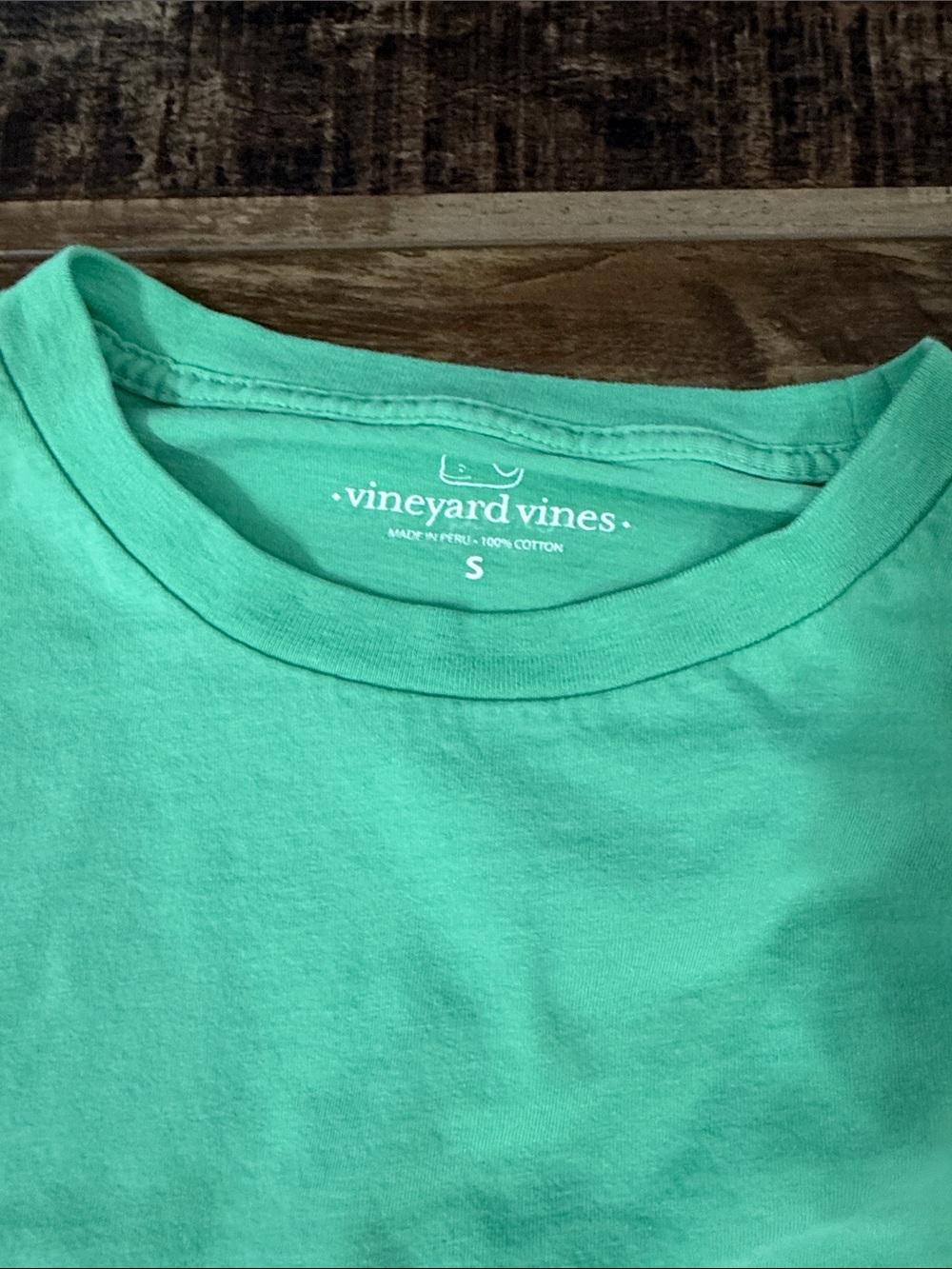 Vineyard Vines Men’s Long-Sleeve Pocket Tee in Mint - Picture 2 of 3